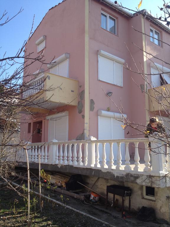 Yenisu Evleri *