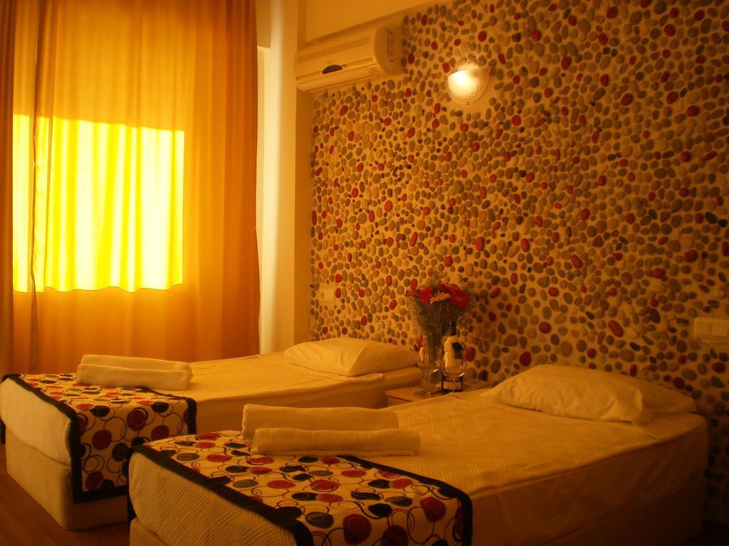 Hotel Skys 3*
