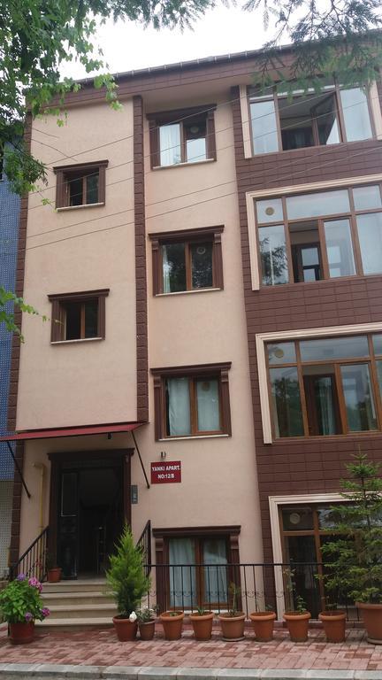 Yanki Apart Apartment