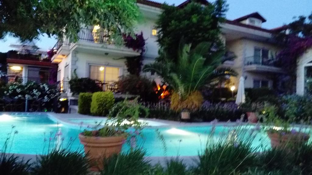Dolina Bed & Breakfast