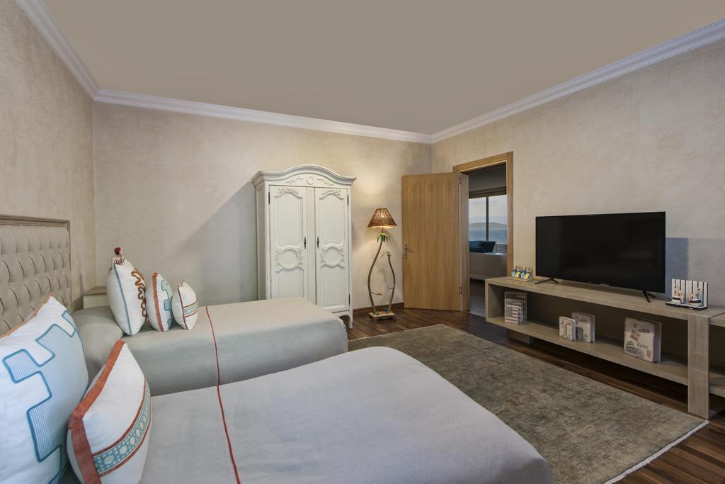 Sarpedor Boutique 4*