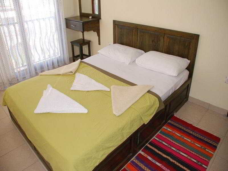 Hotel Iztuzu & 3*