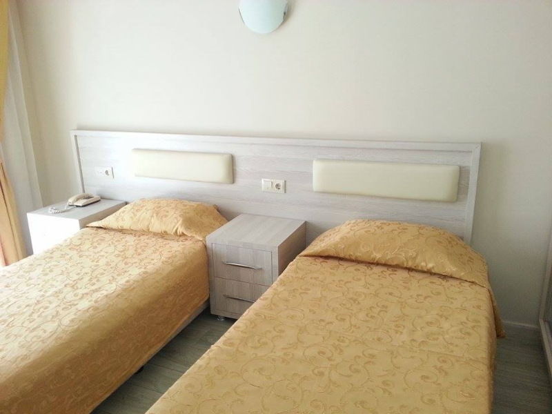Hotel Grand Emir &