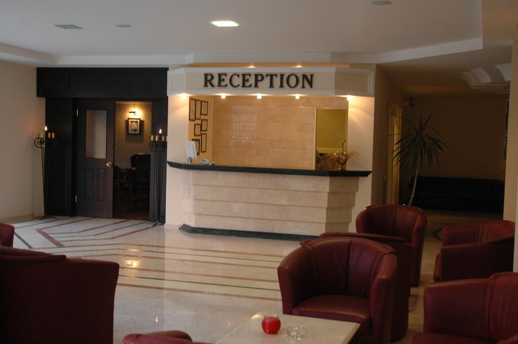 By Karaaslan Hotel Kusadasi