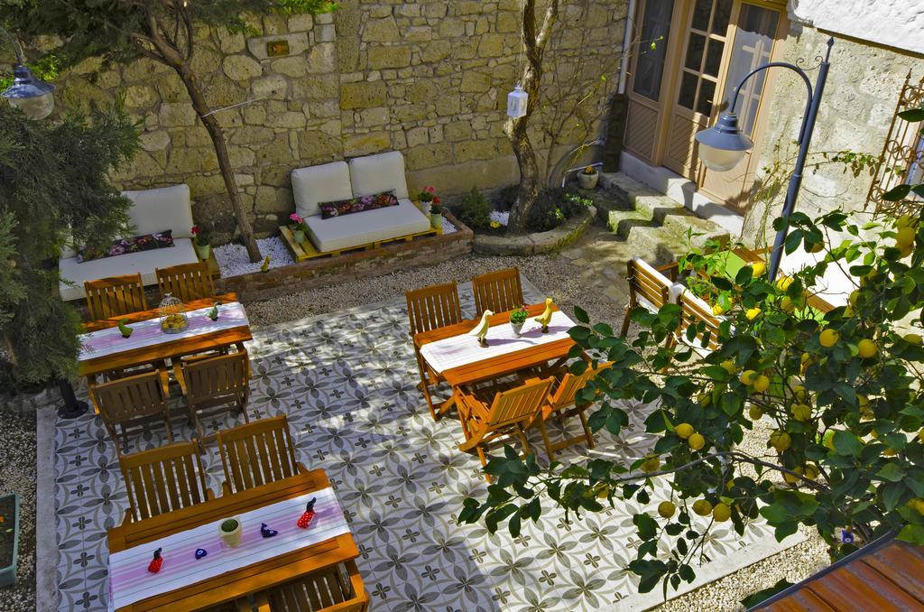 Lilyum - Tas Ev Bed & Breakfast 3*