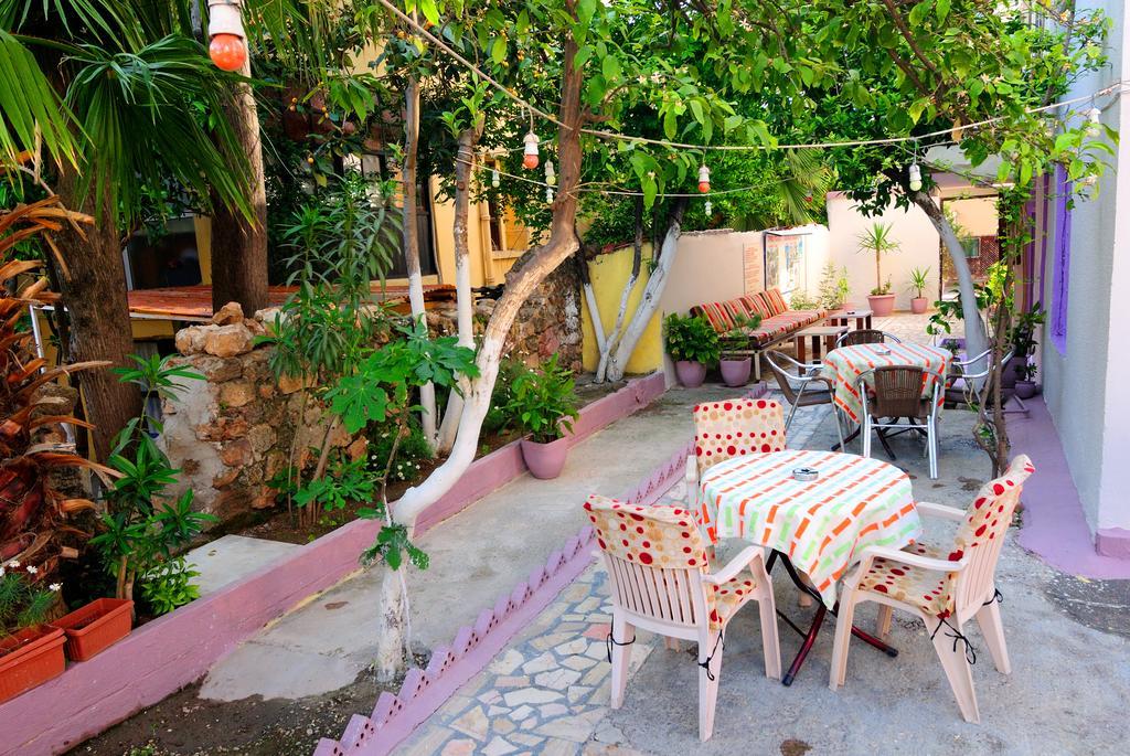 Hotel Ozmen Old Town Kaleici (adults Only) 2*