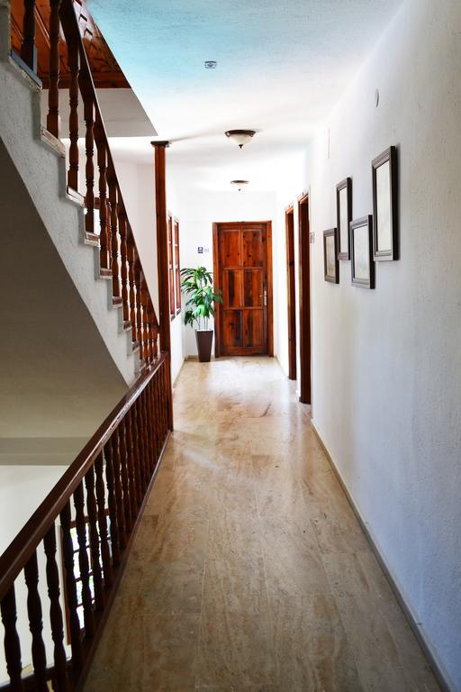Oskay Hotel