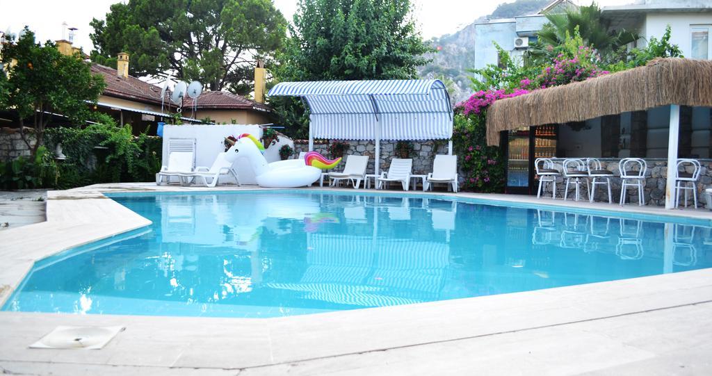 Oskay Hotel