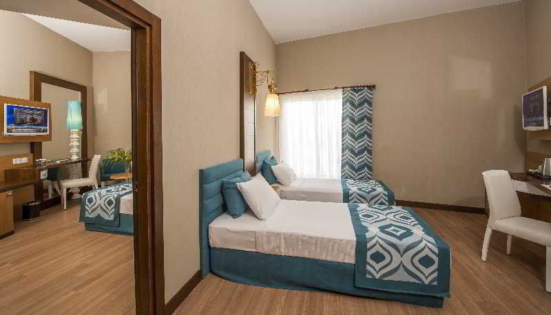 Dream World Aqua Resort Side