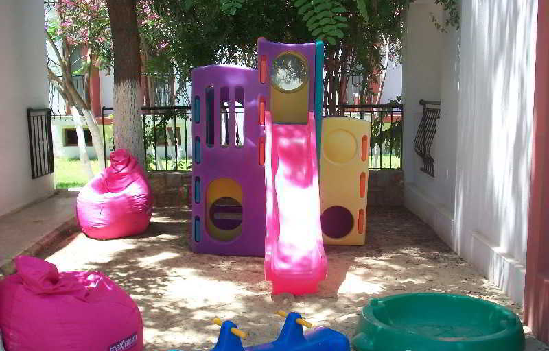 Hotel Kriss 3*