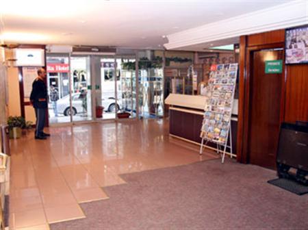 Grand Ons Hotel