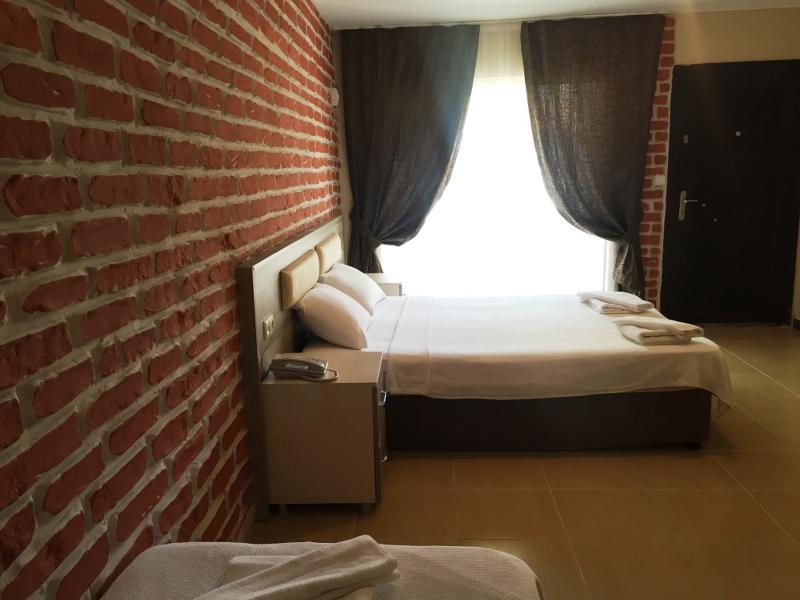 Grand Emir & Hotel 3*