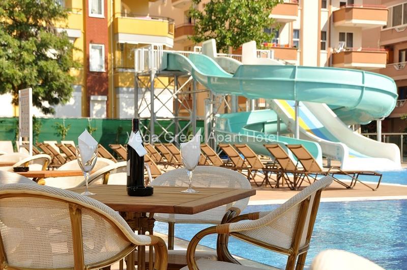 Aparthotel Vega 4*