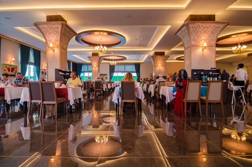 The Lumos Deluxe & 5* Kargicak (Alanya)