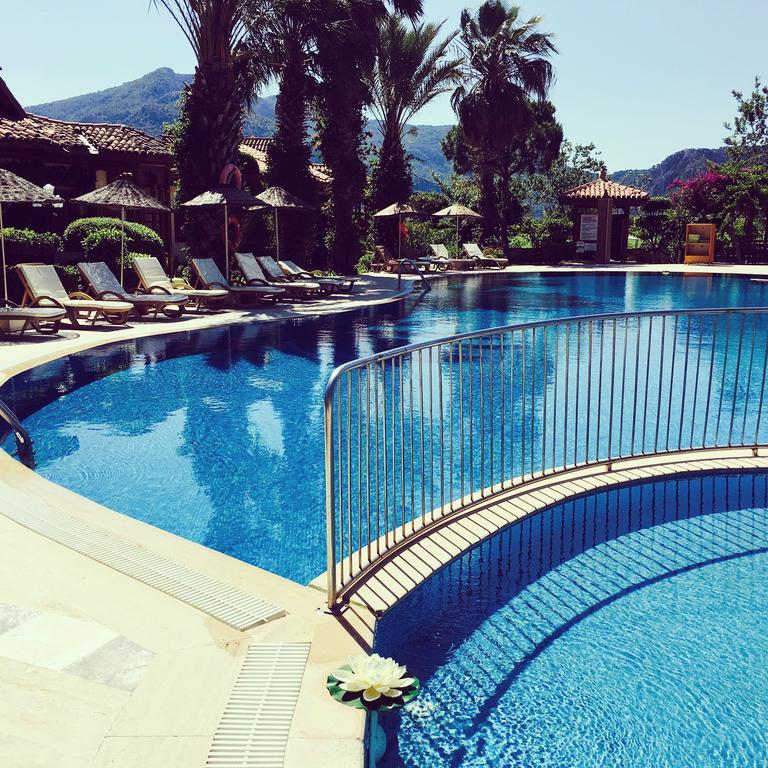 Asur & Aparts & Villas Hotel 3*