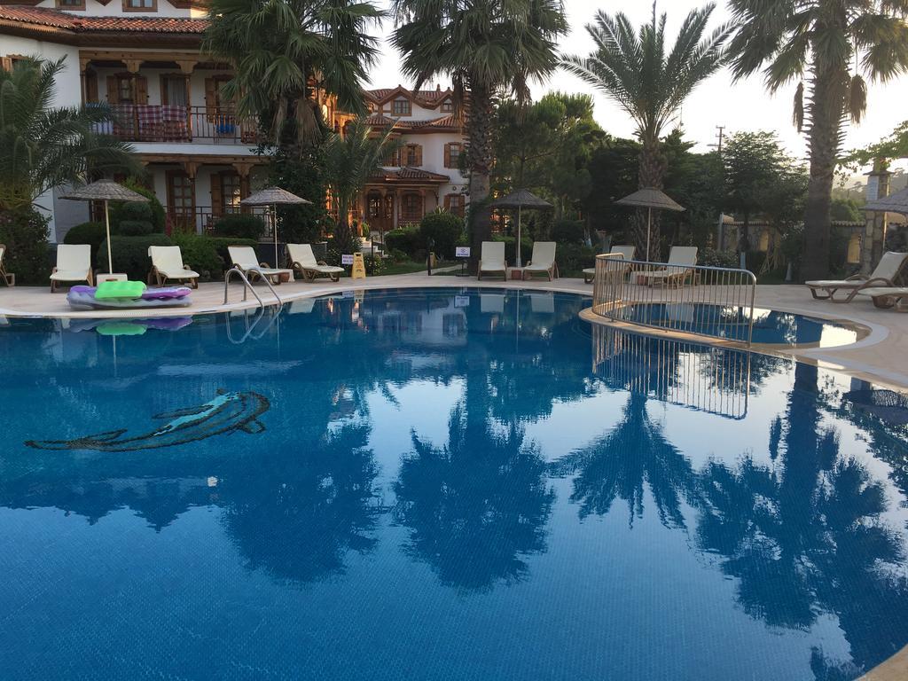Asur & Aparts & Villas Hotel 3*