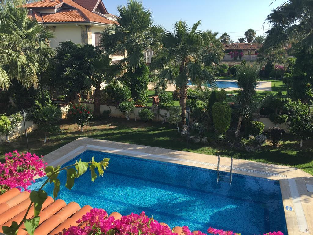 Asur & Aparts & Villas 3*