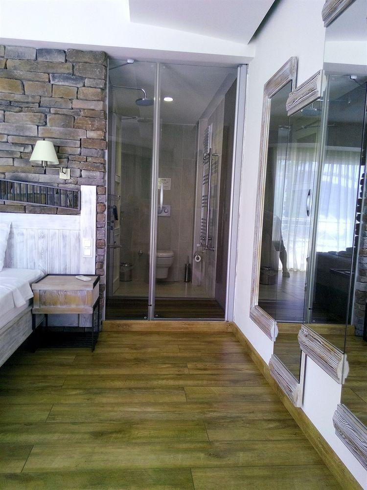 Dedeminn Marina Hotel 3*