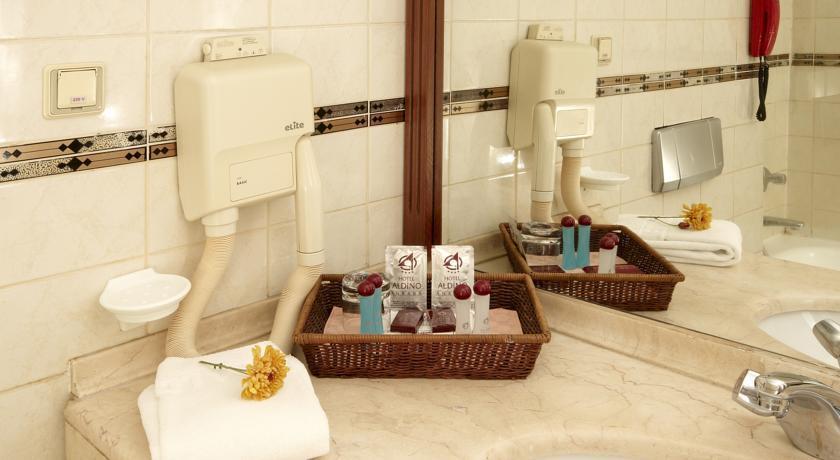 Aldino & Hotel 4*