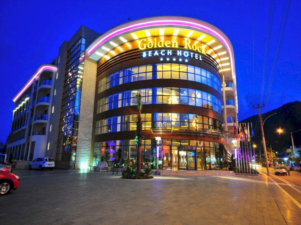 Golden Rock Beach 5*