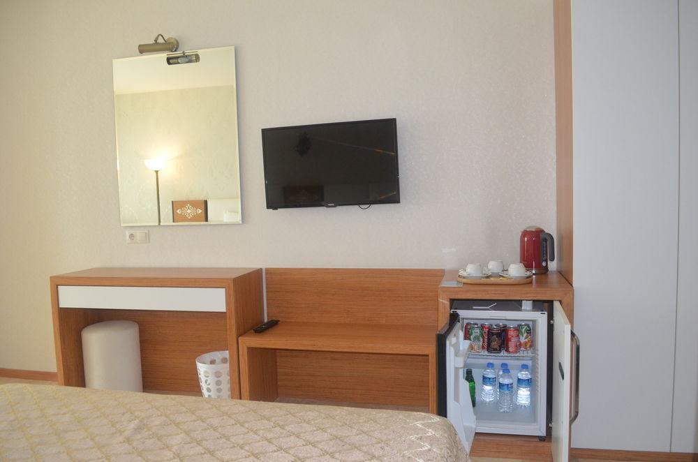 Hotel Cunda Kivrak 2*