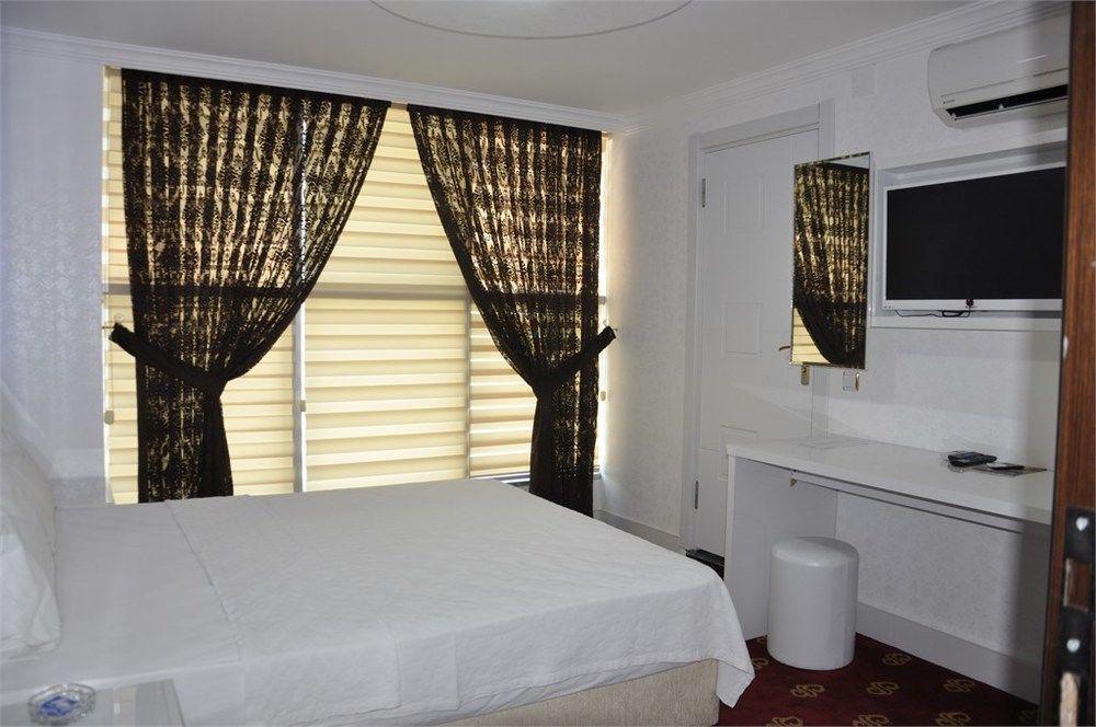 Hotel Kar 2*