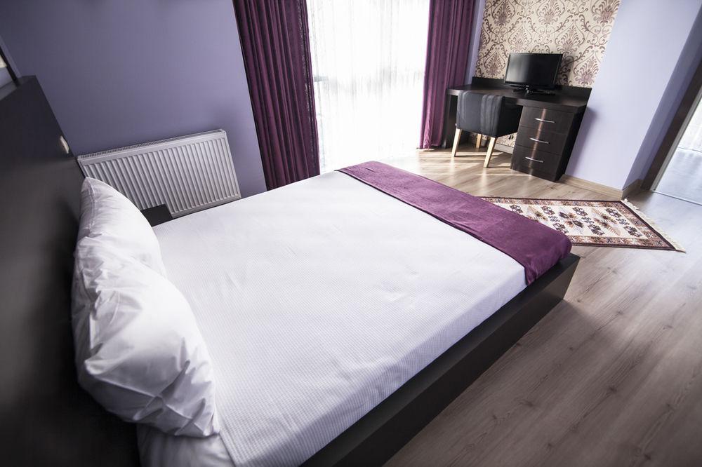 Bossuite Maltepe Istanbul