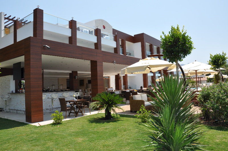 Hotel Small