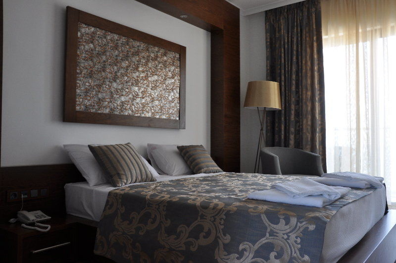 Hotel Small