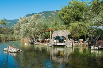 Hotel Azmakhan 3*
