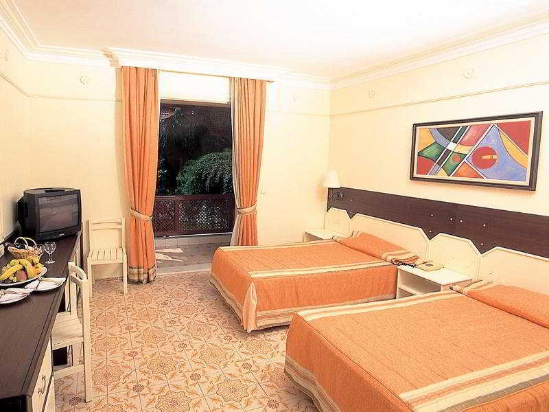 Ali Bey Club & Park
