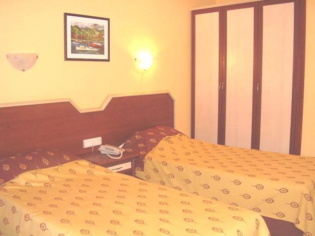 Apartment Albatros Aparthotel *