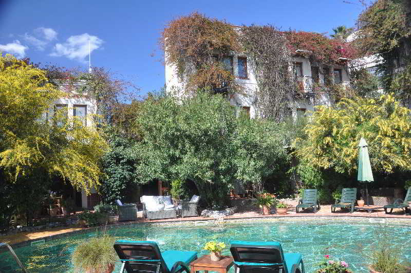 Hotel El Vino &