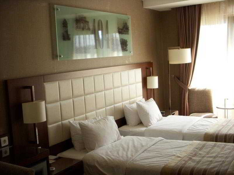 Kent Hotel 4*