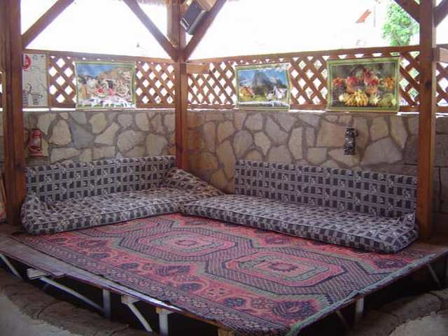 Patio 2*
