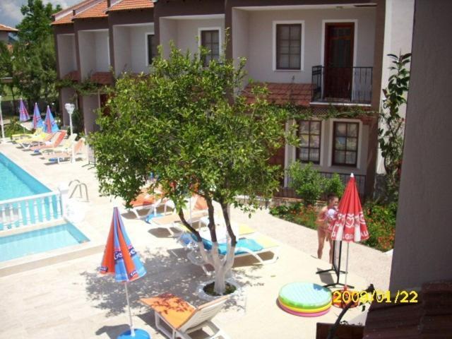 Aparthotel Arda *