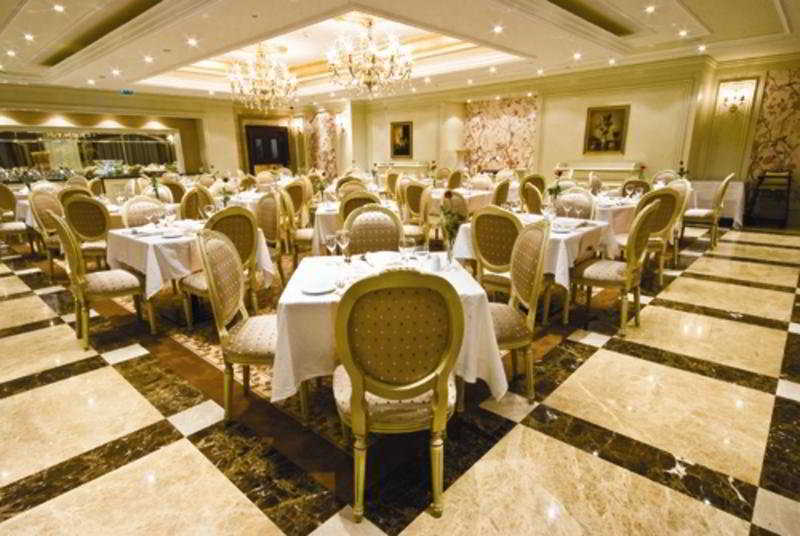 Elite World Taksim 5*