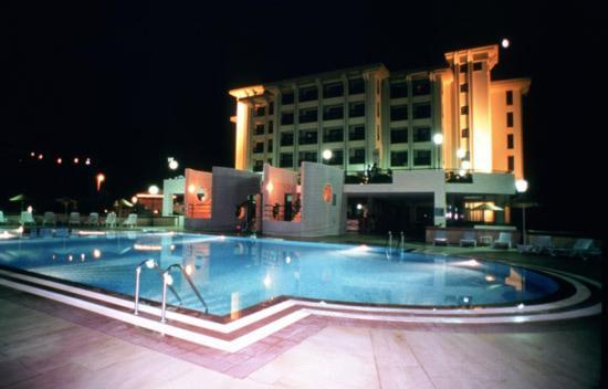 Medis Resort