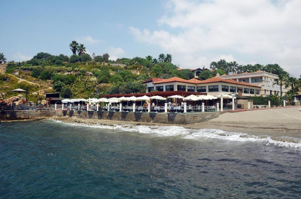 Club Tropical