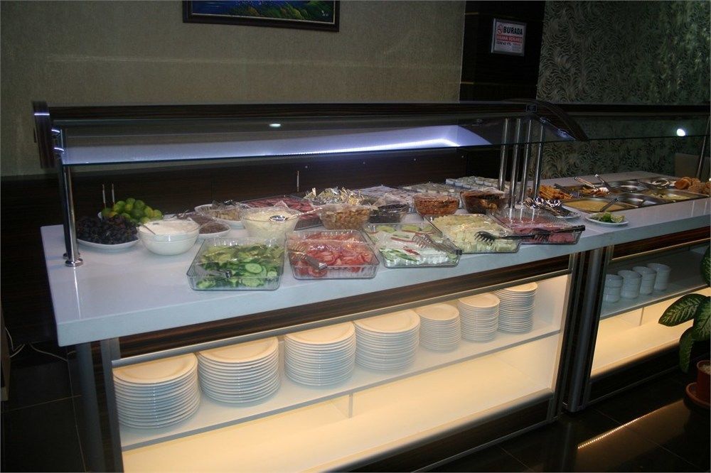 Kar Hotel 2*