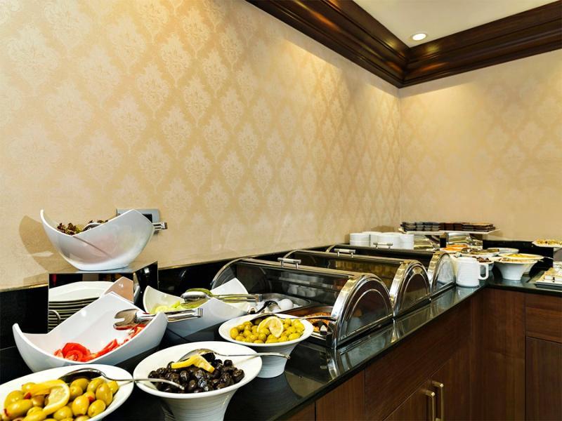 Hotel Nova Plaza Taksim Square 4*
