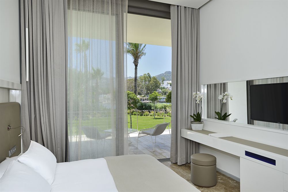 Marina Garden Hotel