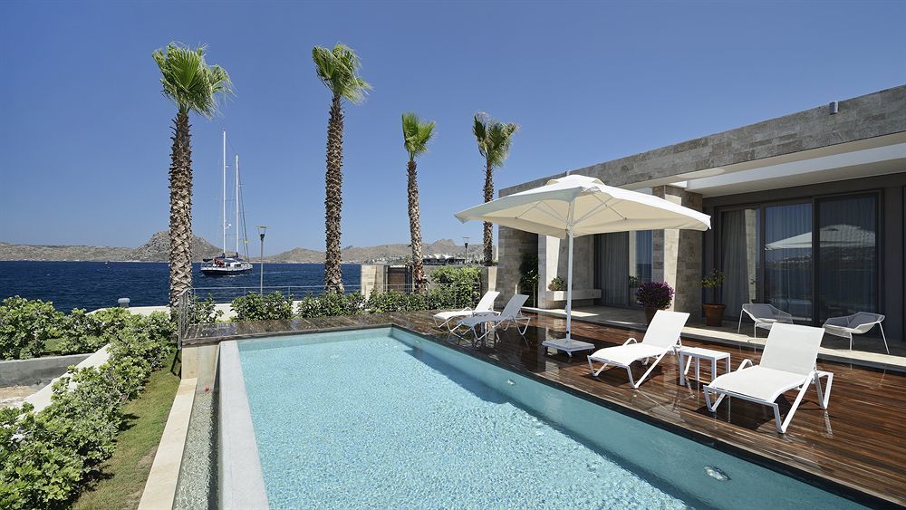 Marina Garden Hotel 4*