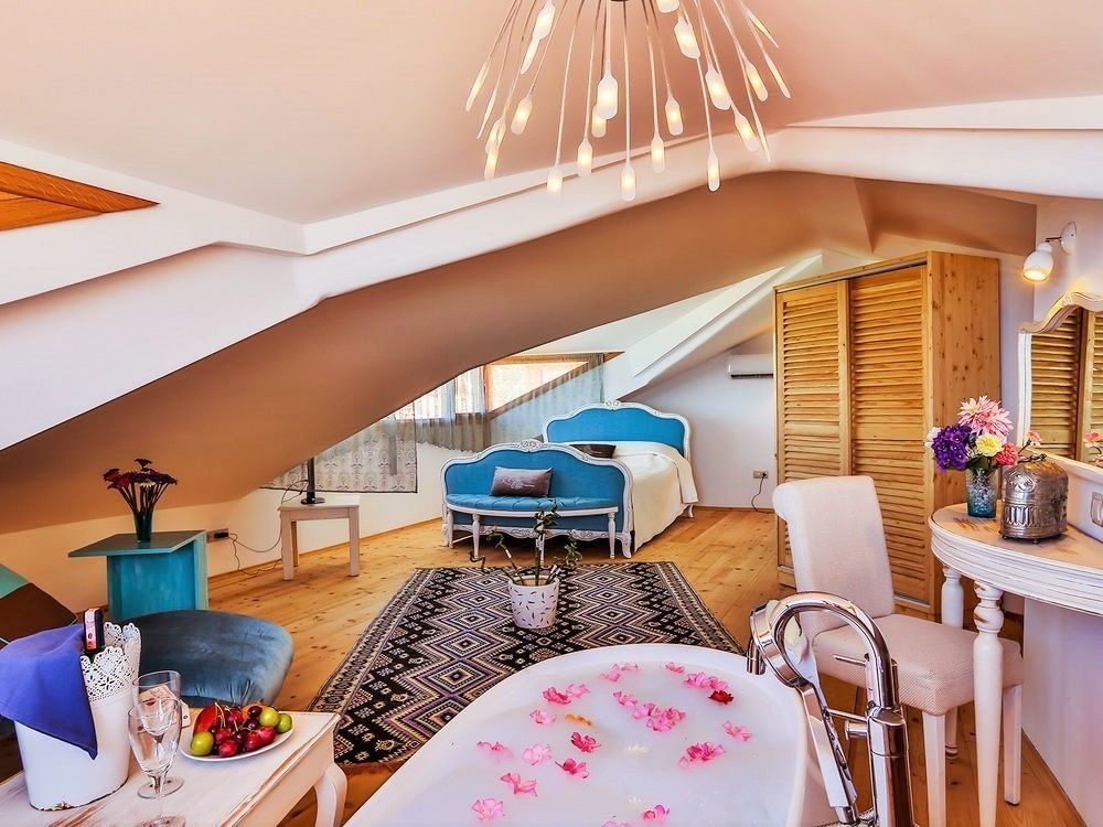 Oyster Residences - Adult Only