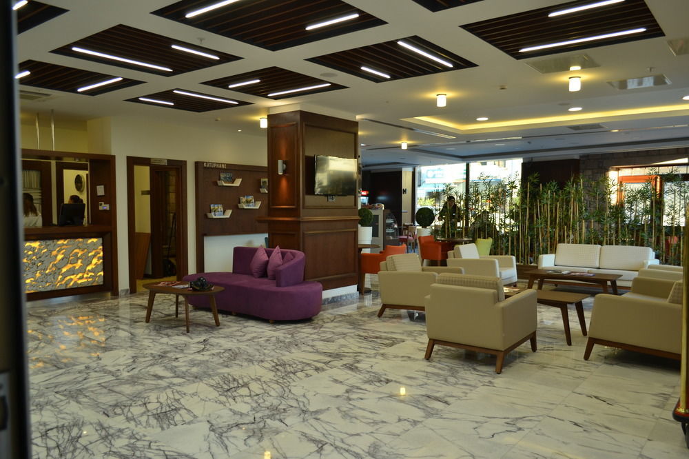 Hotel Bacacan 4*