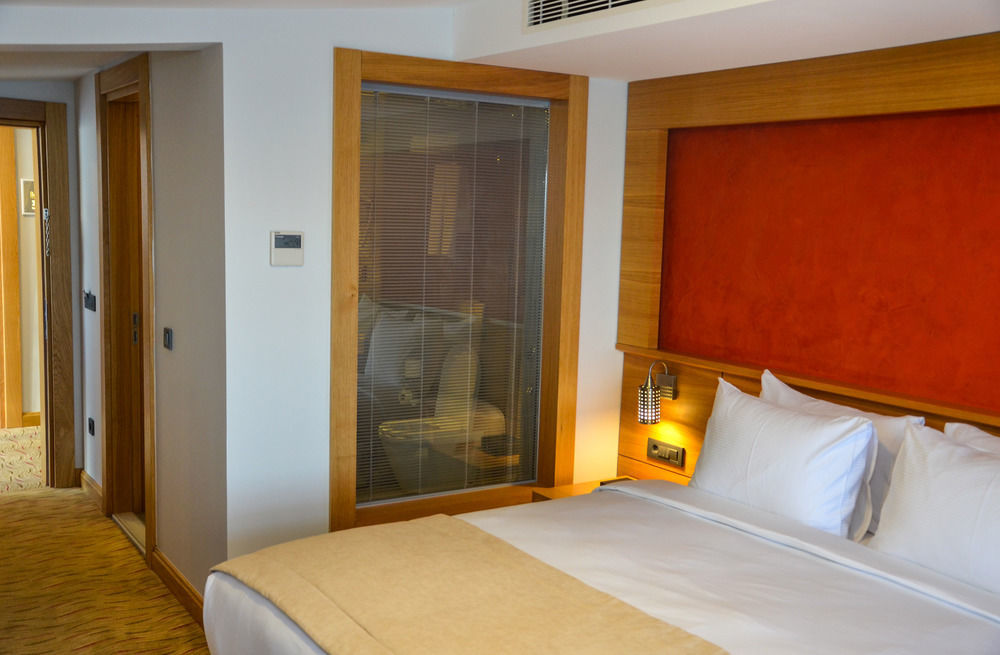 Bacacan Hotel 4*