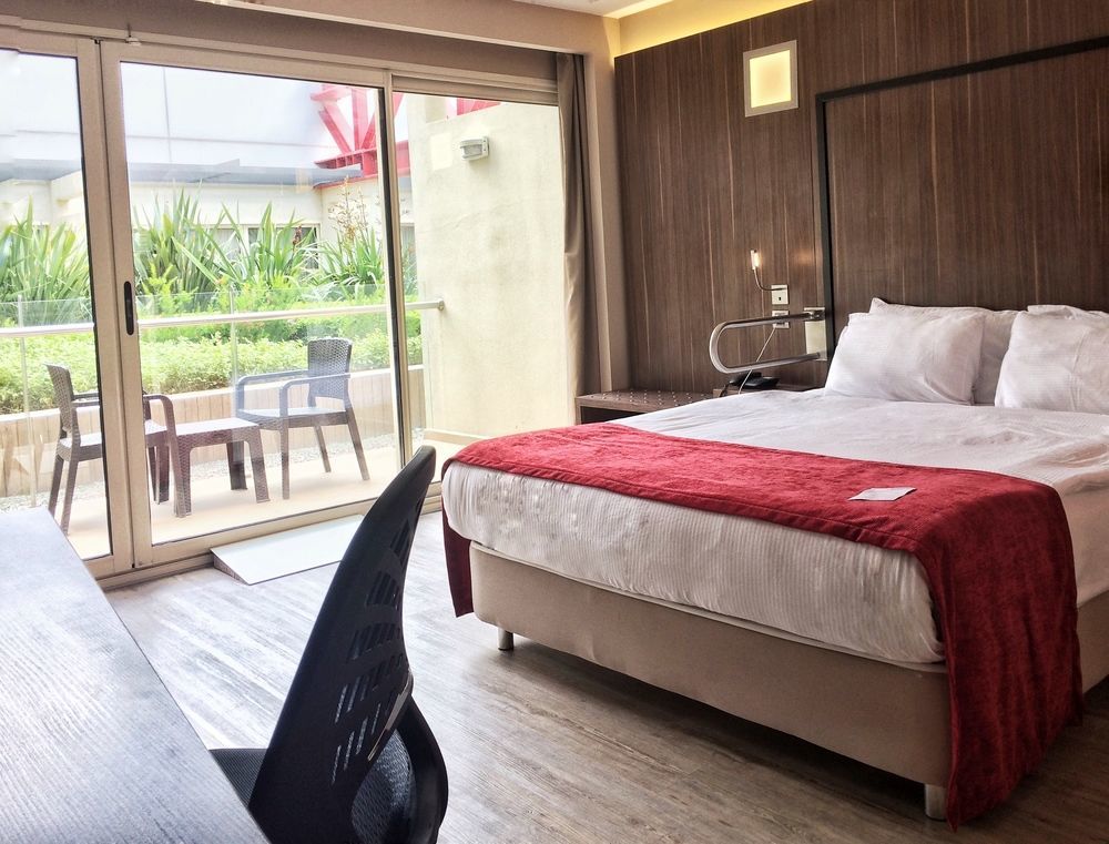 Hotel Ramada Encore By Wyndham Izmir