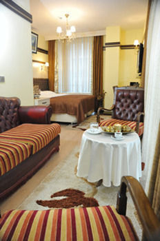 Hotel Gloria Tibi 3*