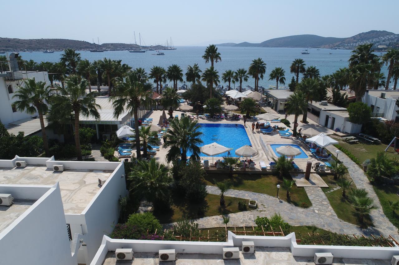 Nagi Hotel 3*
