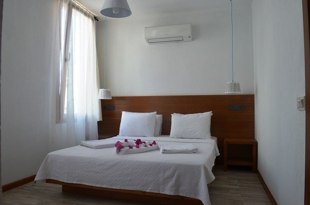Mare Nostrum Aparthotel 2*